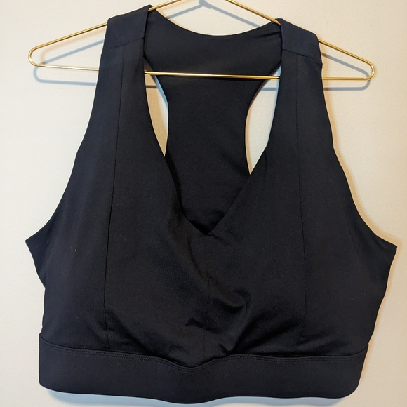 Fabletics Black Padded Workout Bra, size 2X - Picture 2 of 6